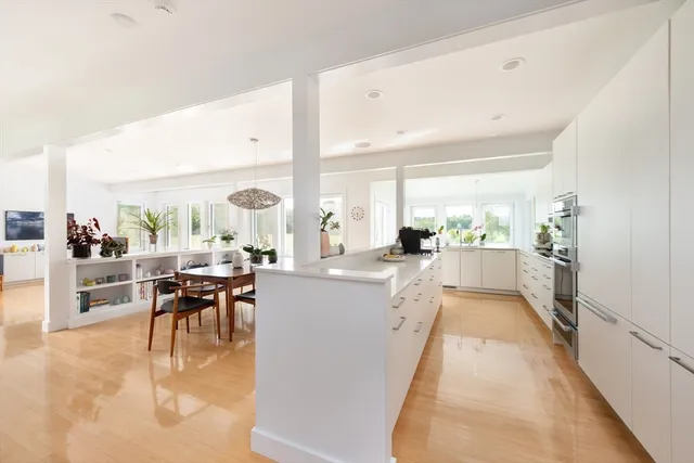 $2,199,000 | 49 Powisset Street, Dover, MA 02030