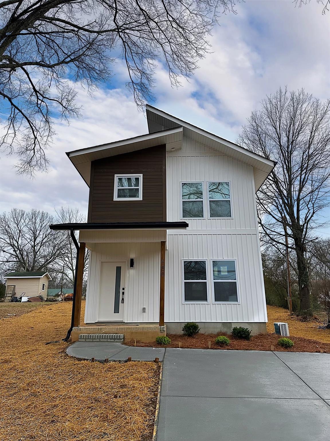 400 East 22nd Street, Kannapolis, NC 28083 Compass