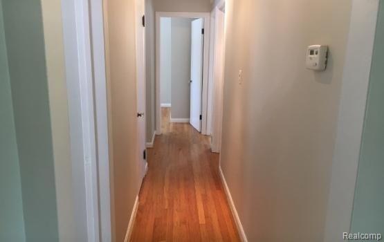1823 Bradford Road Birmingham, MI 48009 - Photo 17 of 33