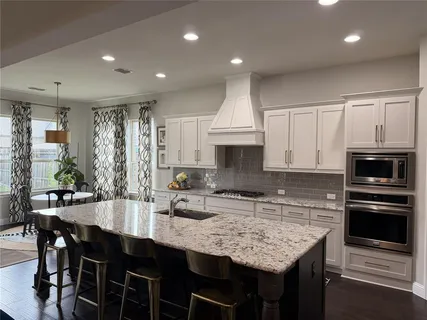 $519,900 | 10316 Colina Drive, Fort Worth, TX 76126