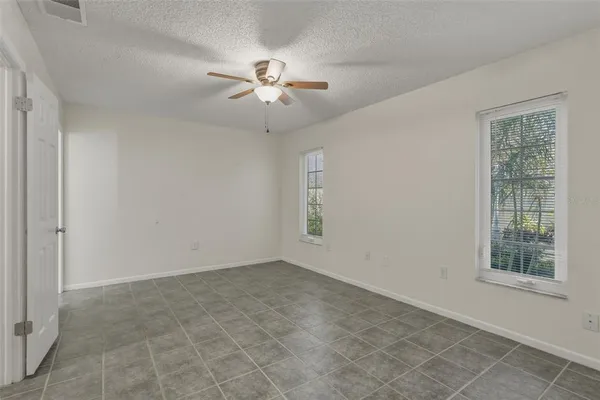 $2,500 | 11178 112th Avenue, Largo, FL 33778