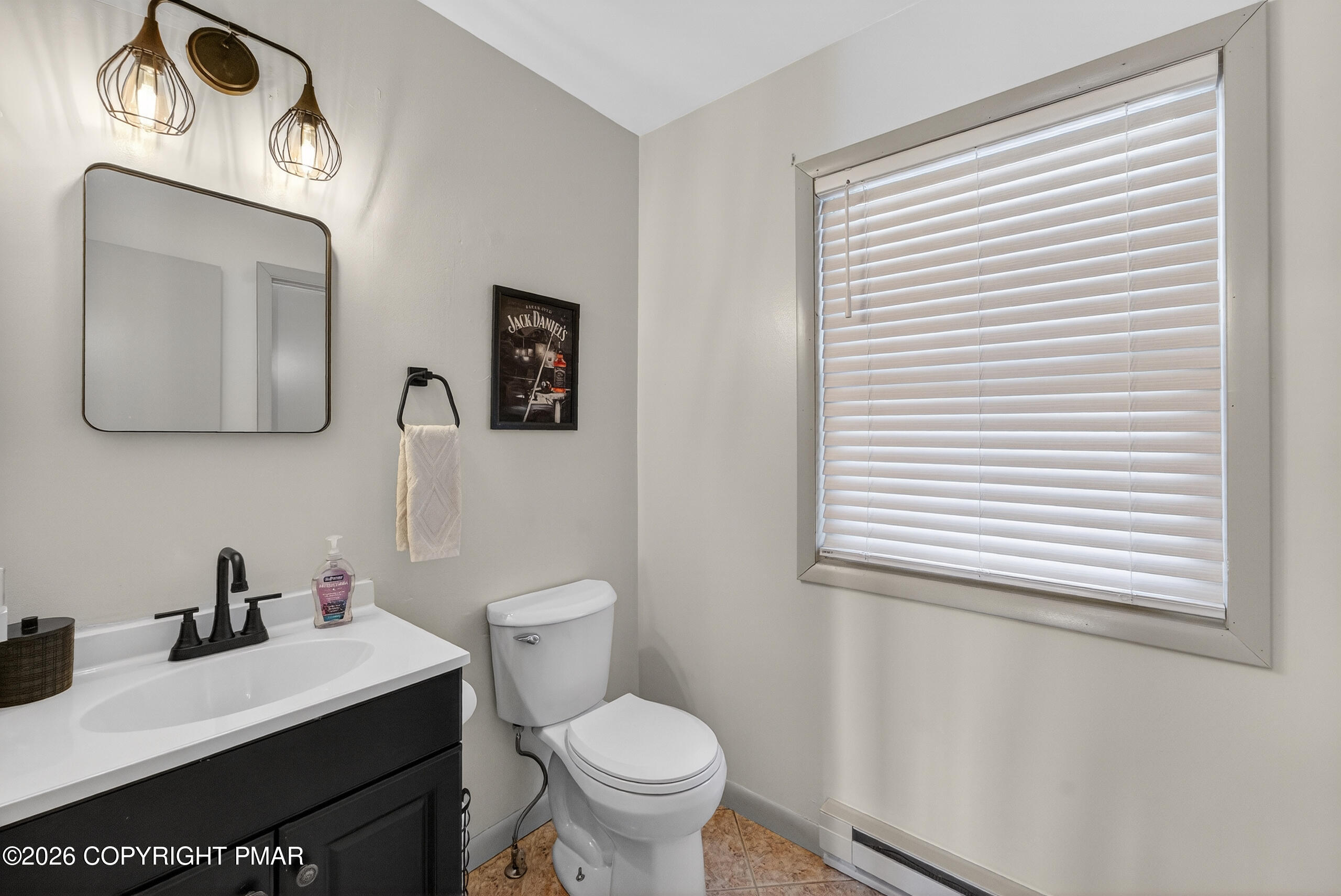 185 Salisbury Road Bushkill, PA 18324 - Photo 23 of 45 1st Floor Bathroom