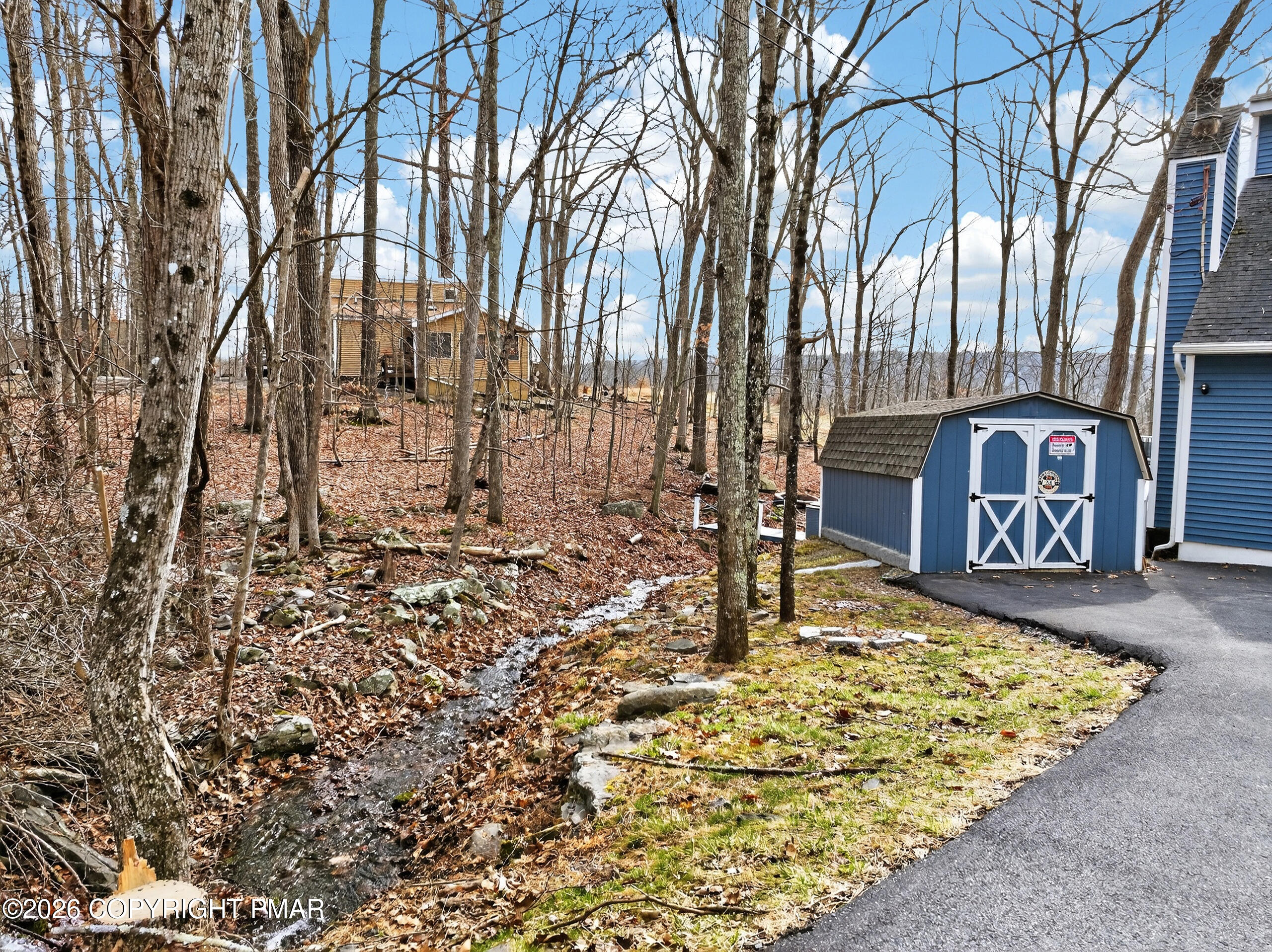 185 Salisbury Road Bushkill, PA 18324 - Photo 5 of 45 Side Creek