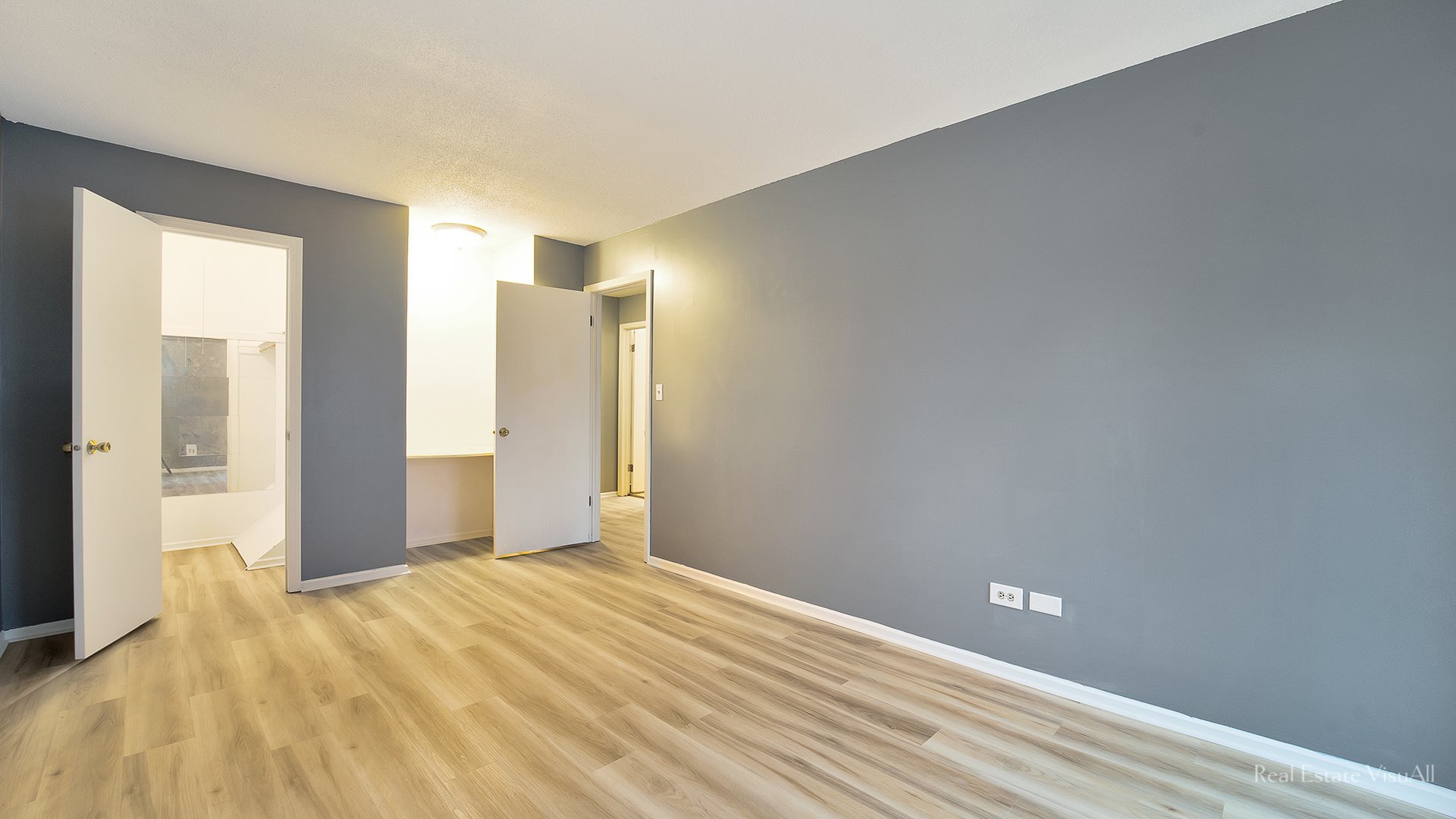 1452 Inverrary Lane Deerfield, IL 60015 - Photo 9 of 16 a view of empty room with wooden floor
