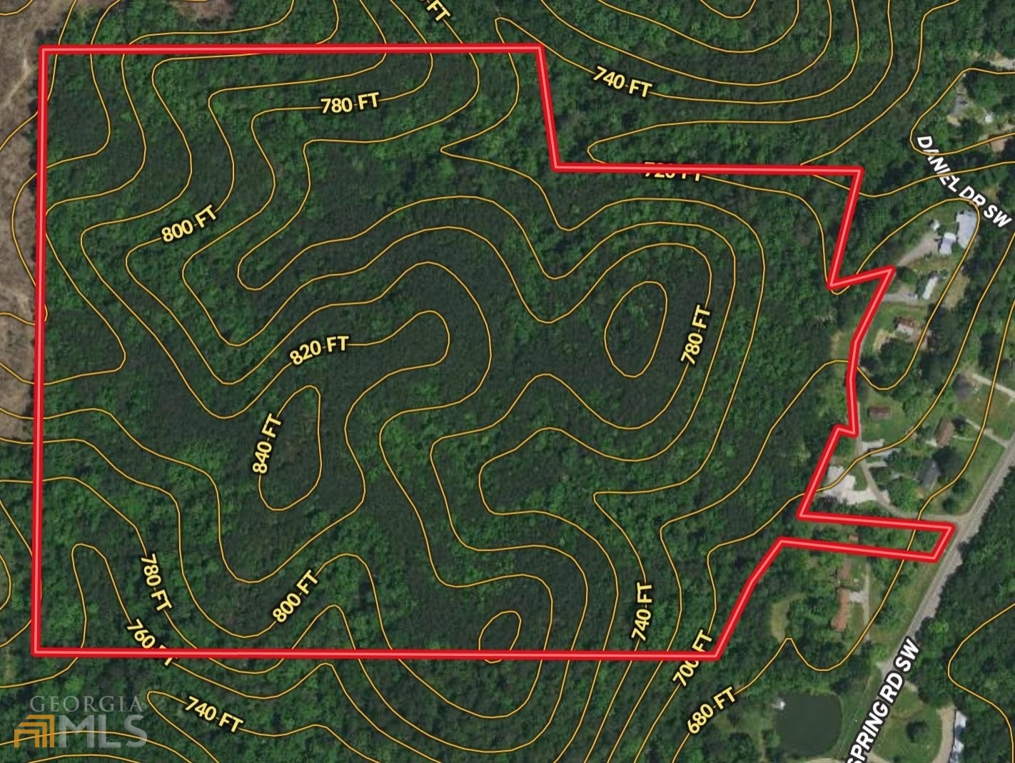 a view of a tennis court