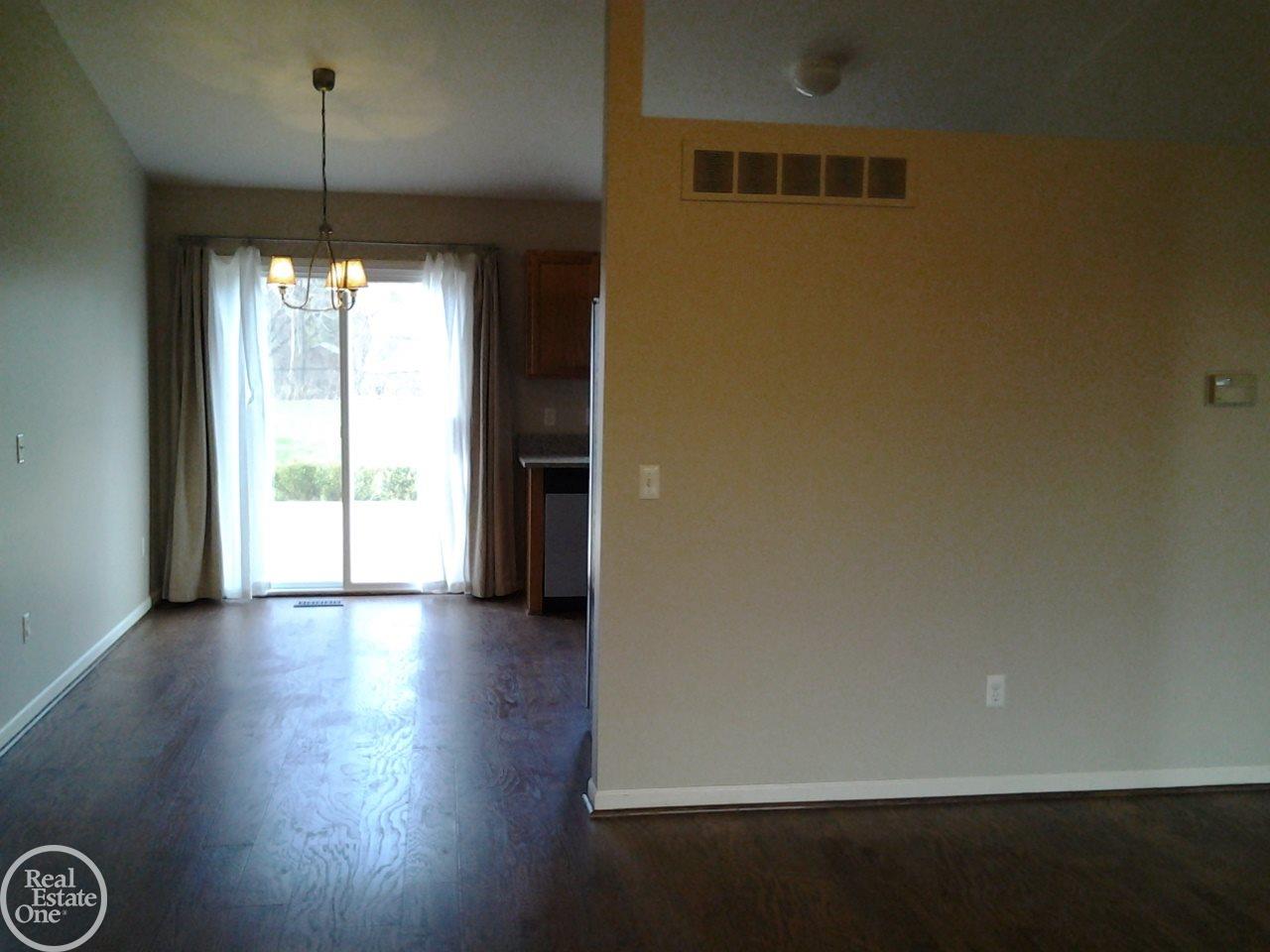 2383 East Maple Road Troy, MI 48083 - Photo 6 of 35