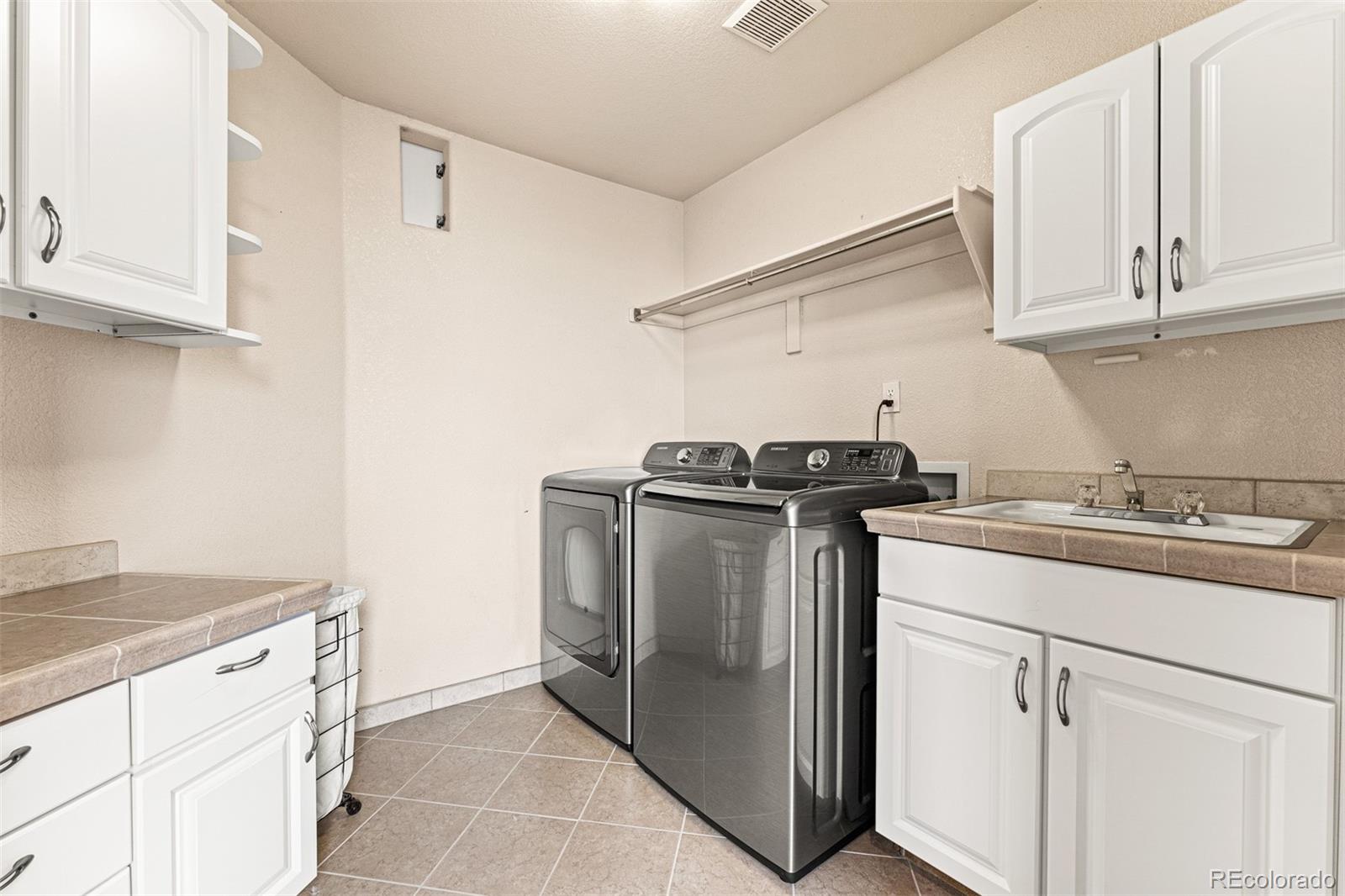 16525 Wild Berry Road Morrison, CO 80465 - Photo 23 of 40