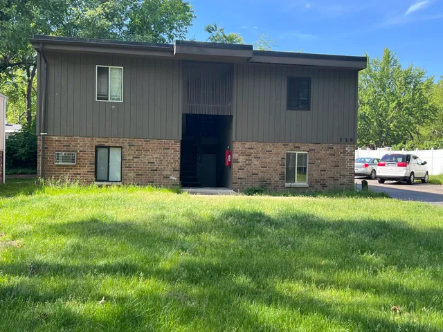 $290,000 | 729 Buchanan Avenue, Kalamazoo, MI 49008