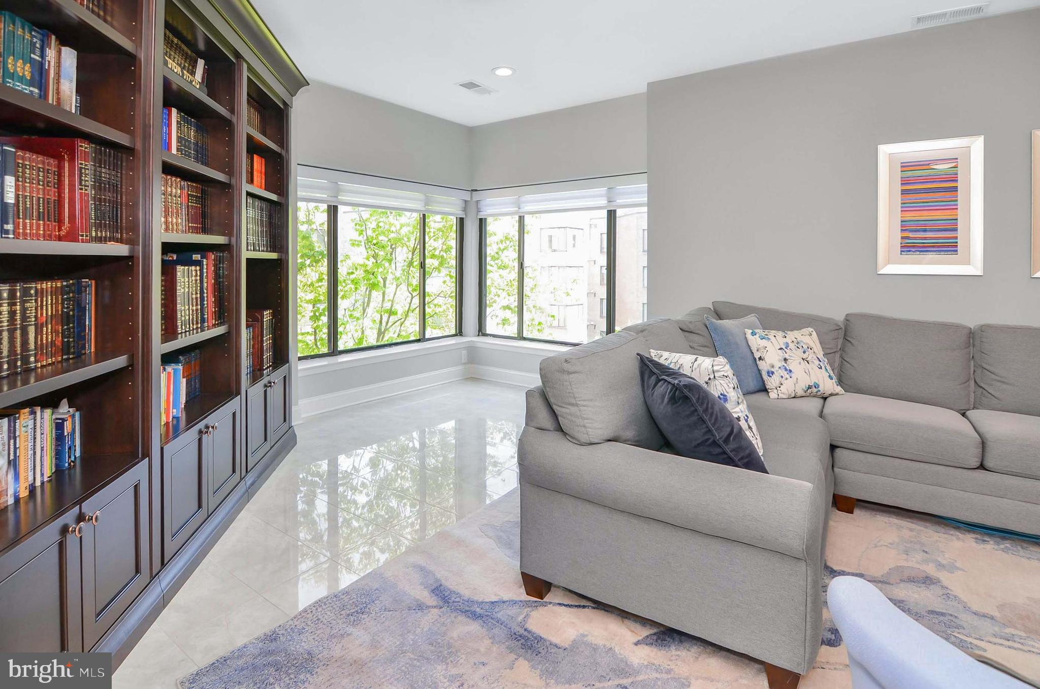 3041 Fallstaff Road, Unit 604D Baltimore, MD 21209 - Photo 16 of 27