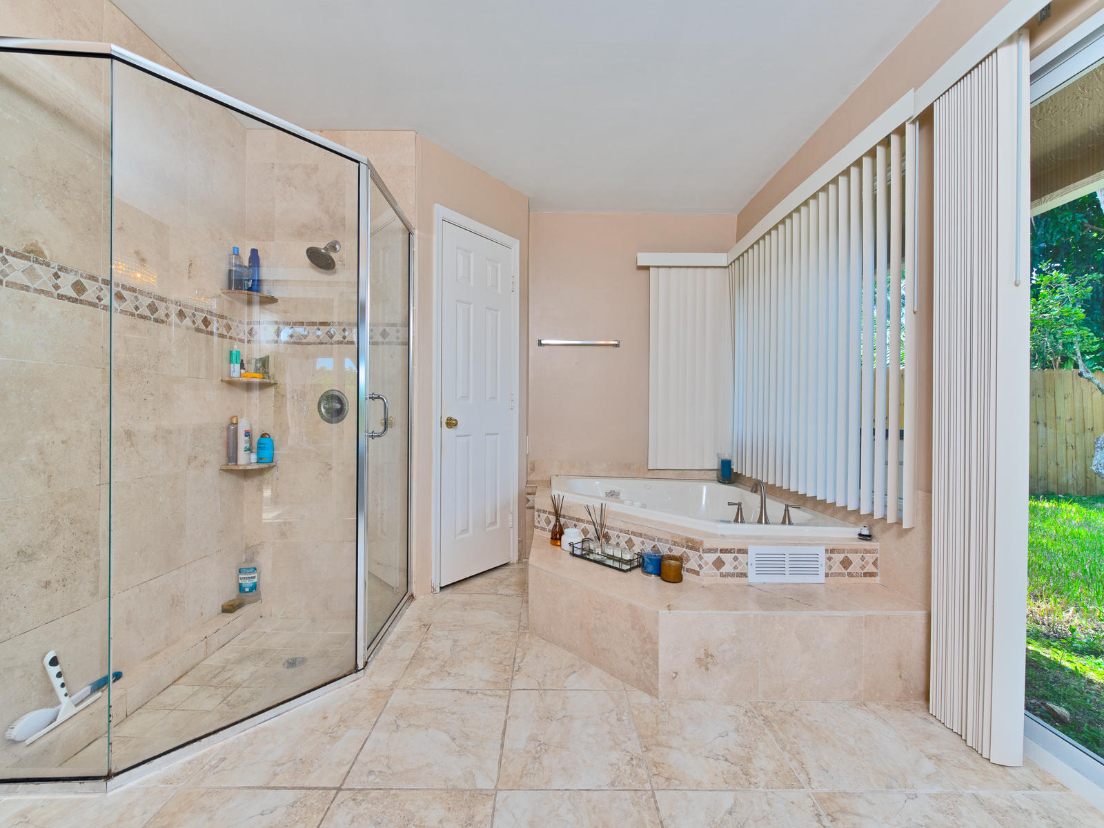 6611 Pond Apple Road Boca Raton, FL 33433 - Photo 19 of 31 19-19
