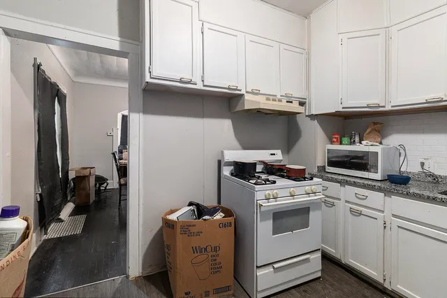 $109,900 | 4618 Alter Road, Detroit, MI 48215