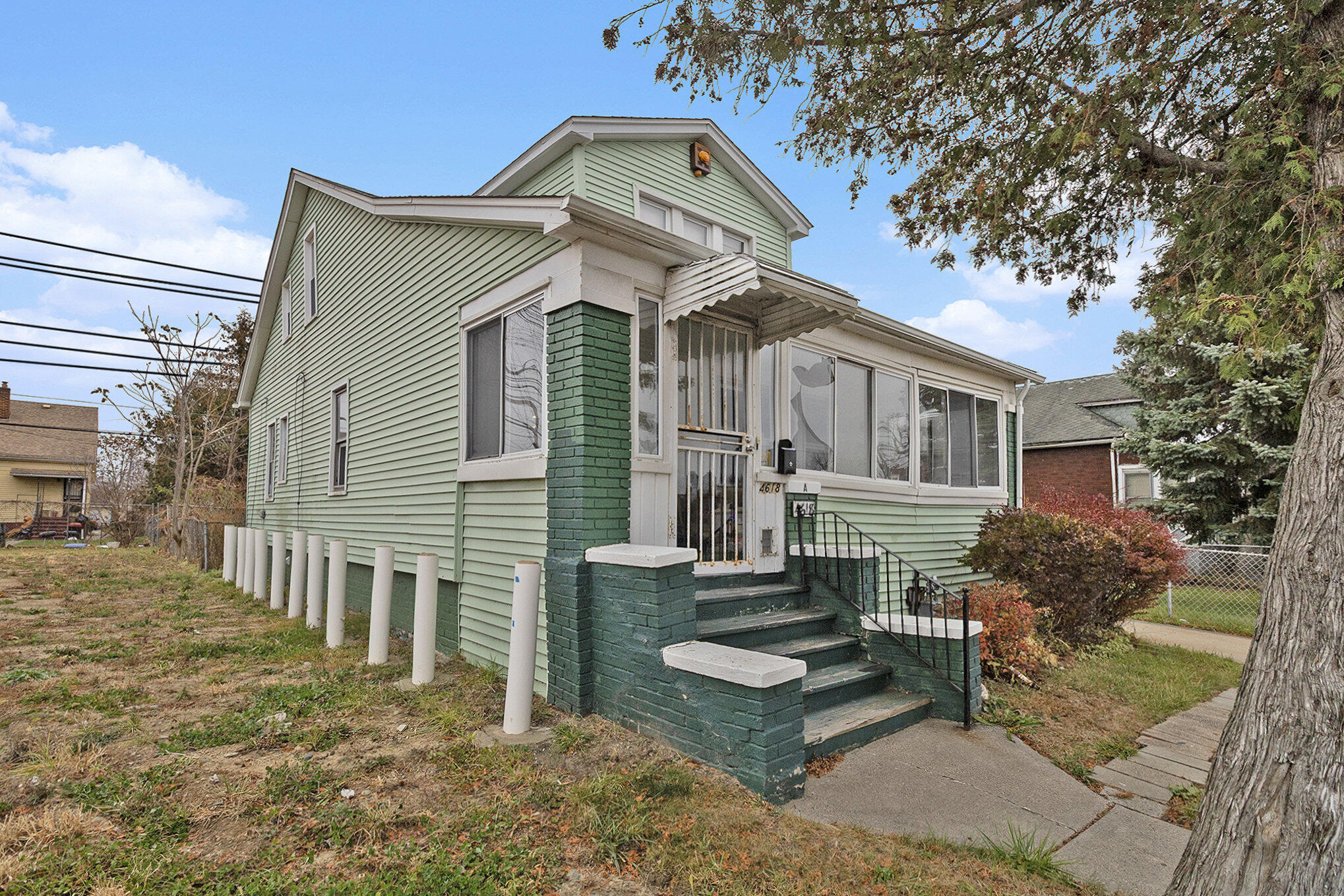 4618 Alter Road Detroit, MI 48215 - Photo 3 of 17 Exterior