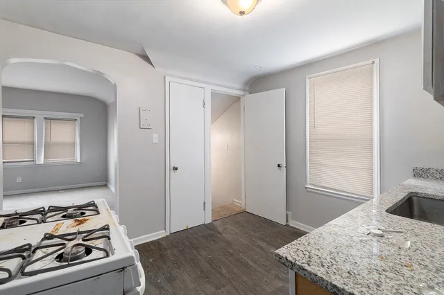 $109,900 | 4618 Alter Road, Detroit, MI 48215