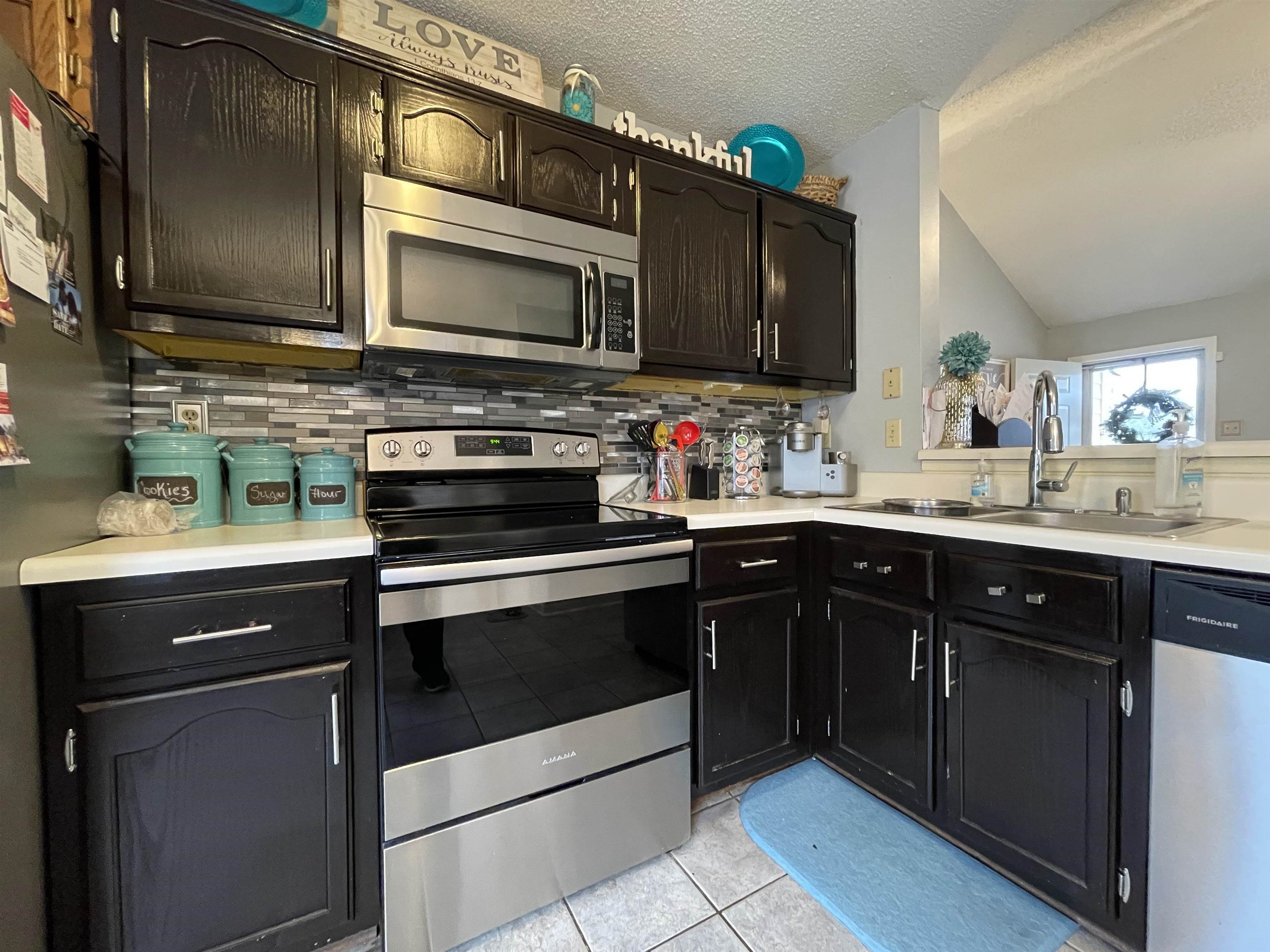 6895 Lagrange Hill Road Cordova, TN 38018 - Photo 11 of 25 Gallery Image 11