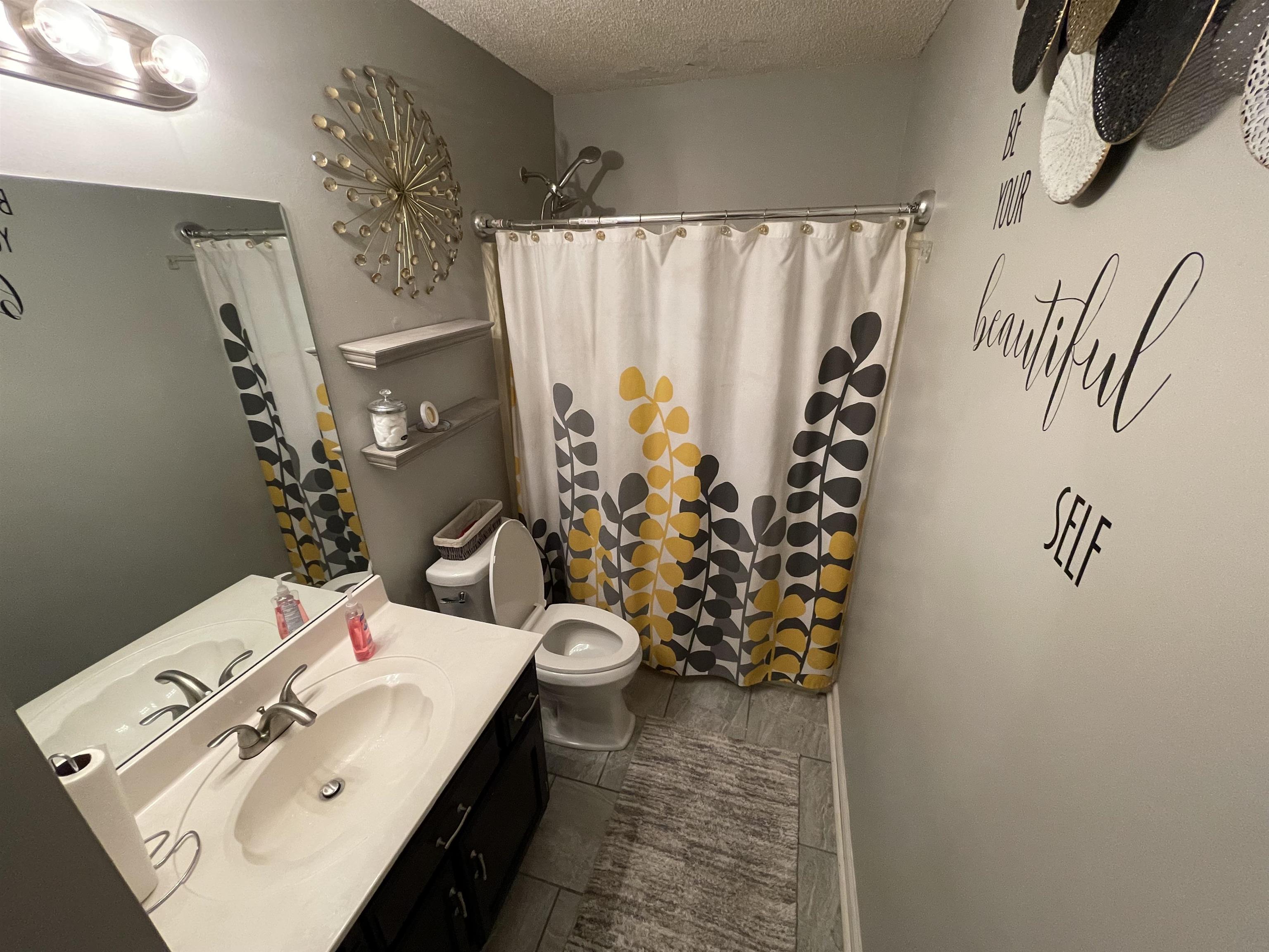6895 Lagrange Hill Road Cordova, TN 38018 - Photo 19 of 25 Gallery Image 19