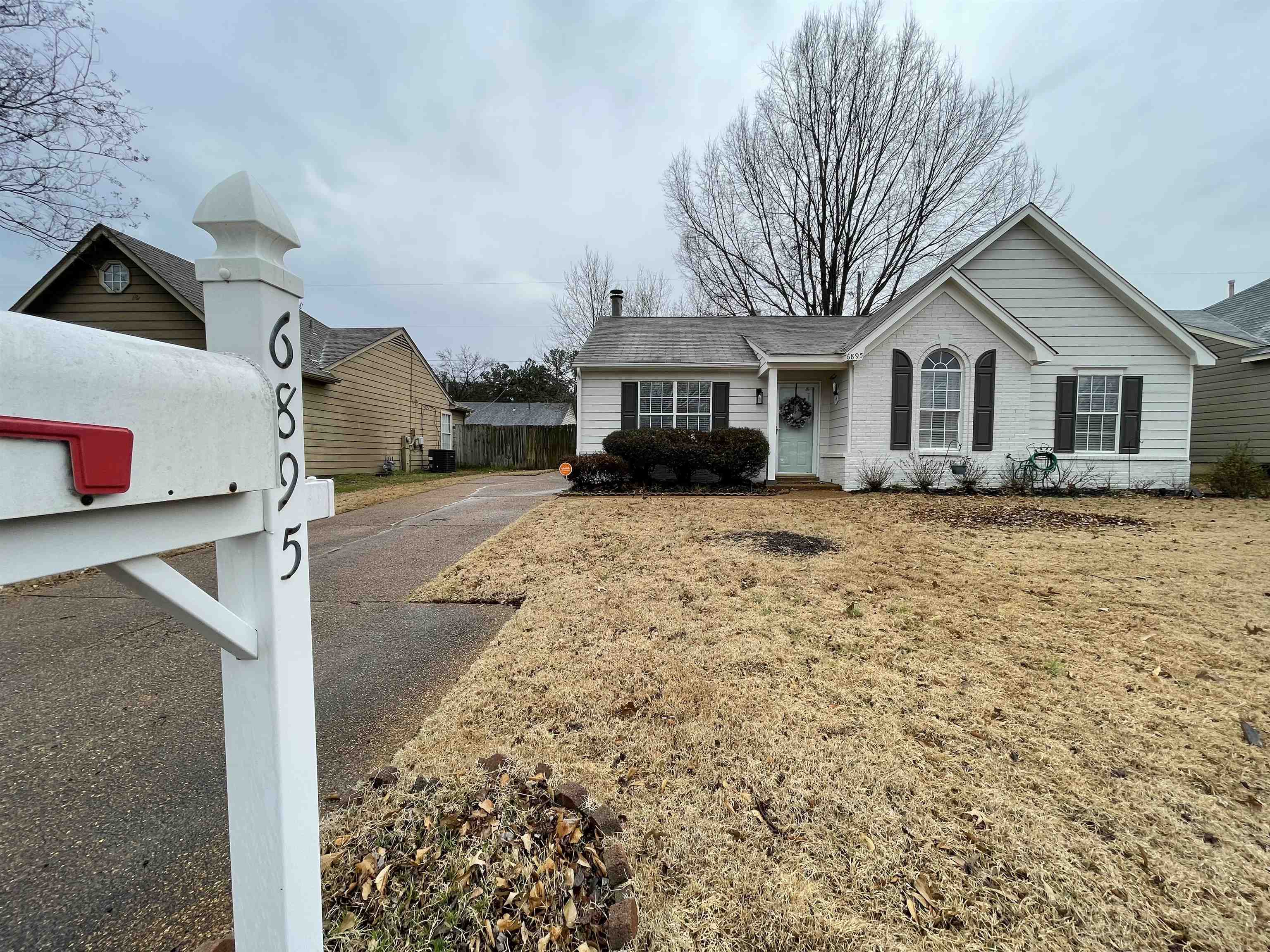 6895 Lagrange Hill Road Cordova, TN 38018 - Photo 3 of 25 Gallery Image 3