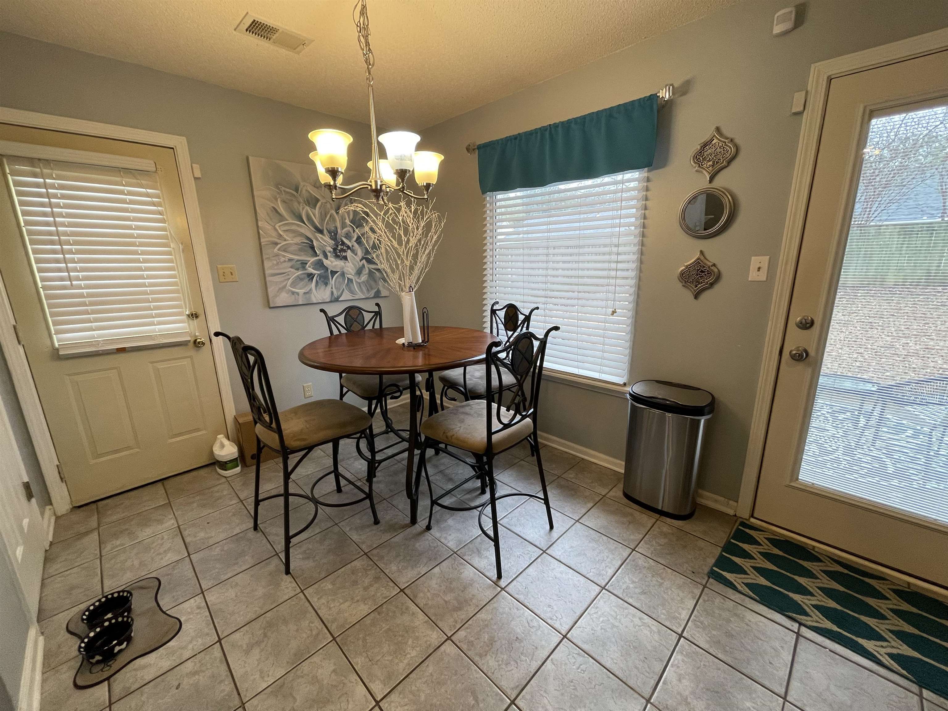 6895 Lagrange Hill Road Cordova, TN 38018 - Photo 9 of 25 Gallery Image 9