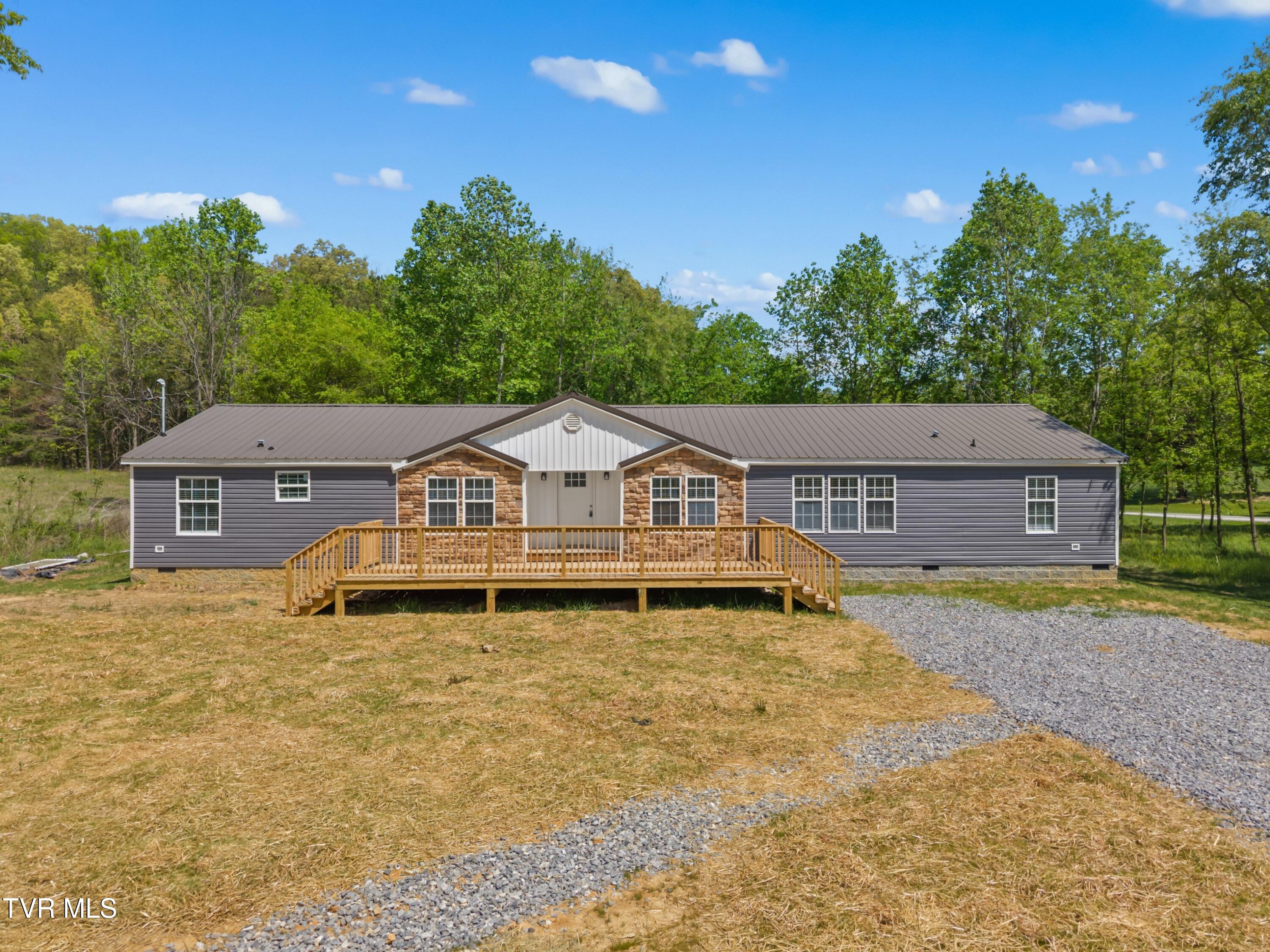 779 Silver City Road Whitesburg, TN 37891 - Photo 1 of 26 779 Silver City