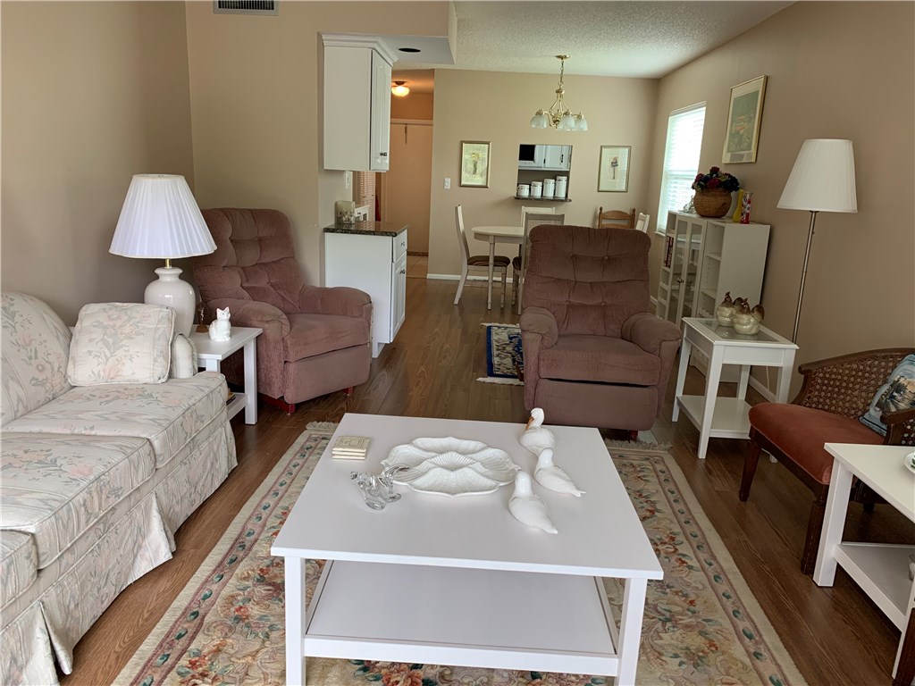 109 Spring Lake Court, Unit 107 Vero Beach, FL 32962 - Photo 7 of 28