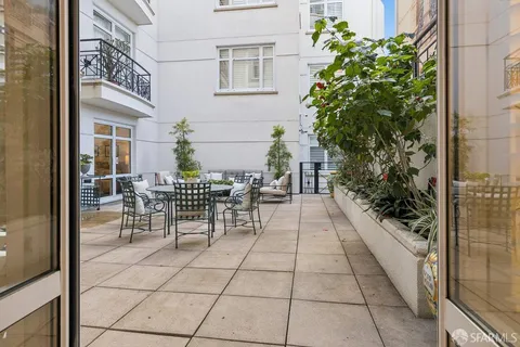 $1,470,000 | 1340 Clay Street, Unit 404, San Francisco, CA 94109