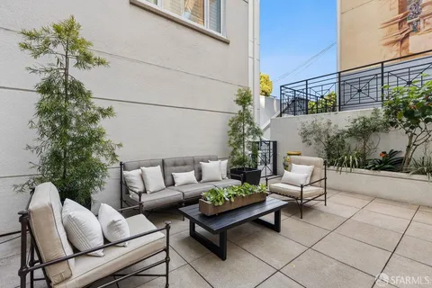 $1,470,000 | 1340 Clay Street, Unit 404, San Francisco, CA 94109