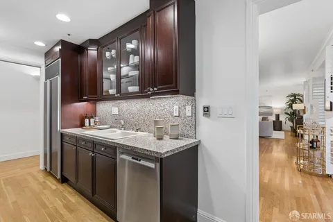 $1,470,000 | 1340 Clay Street, Unit 404, San Francisco, CA 94109