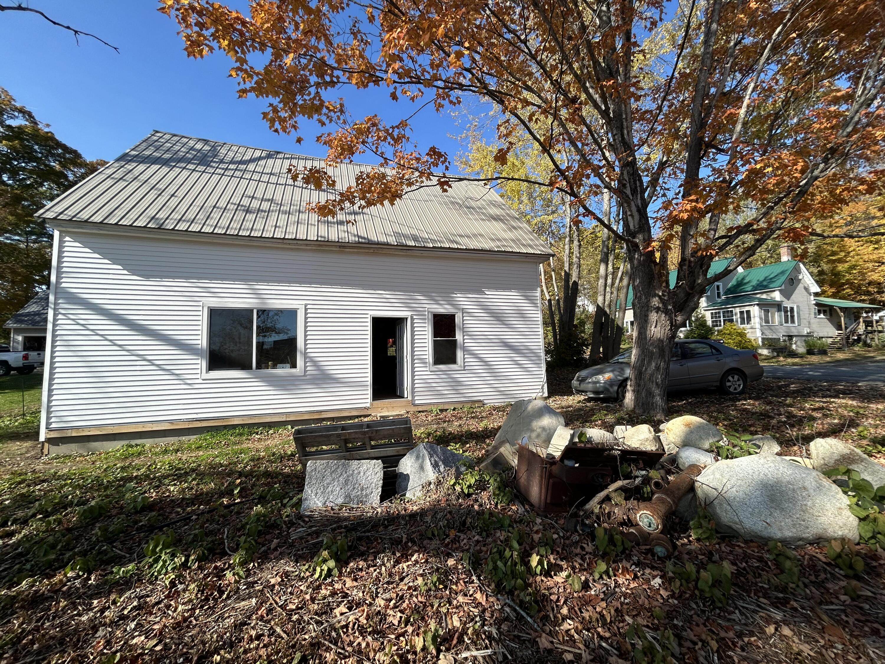 143 North Main Street Monmouth, ME 04265 - Photo 2 of 24 IMG_9986