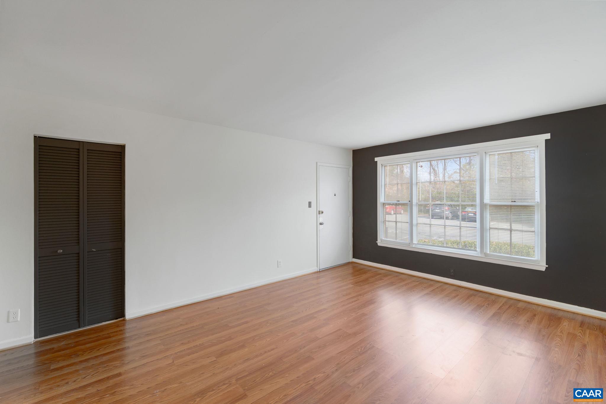 2527 Hydraulic Road, Unit 38 Charlottesville, VA 22901 - Photo 26 of 27