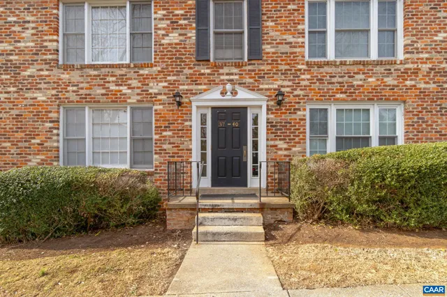 $209,000 | 2527 Hydraulic Road, Unit 38, Charlottesville, VA 22901