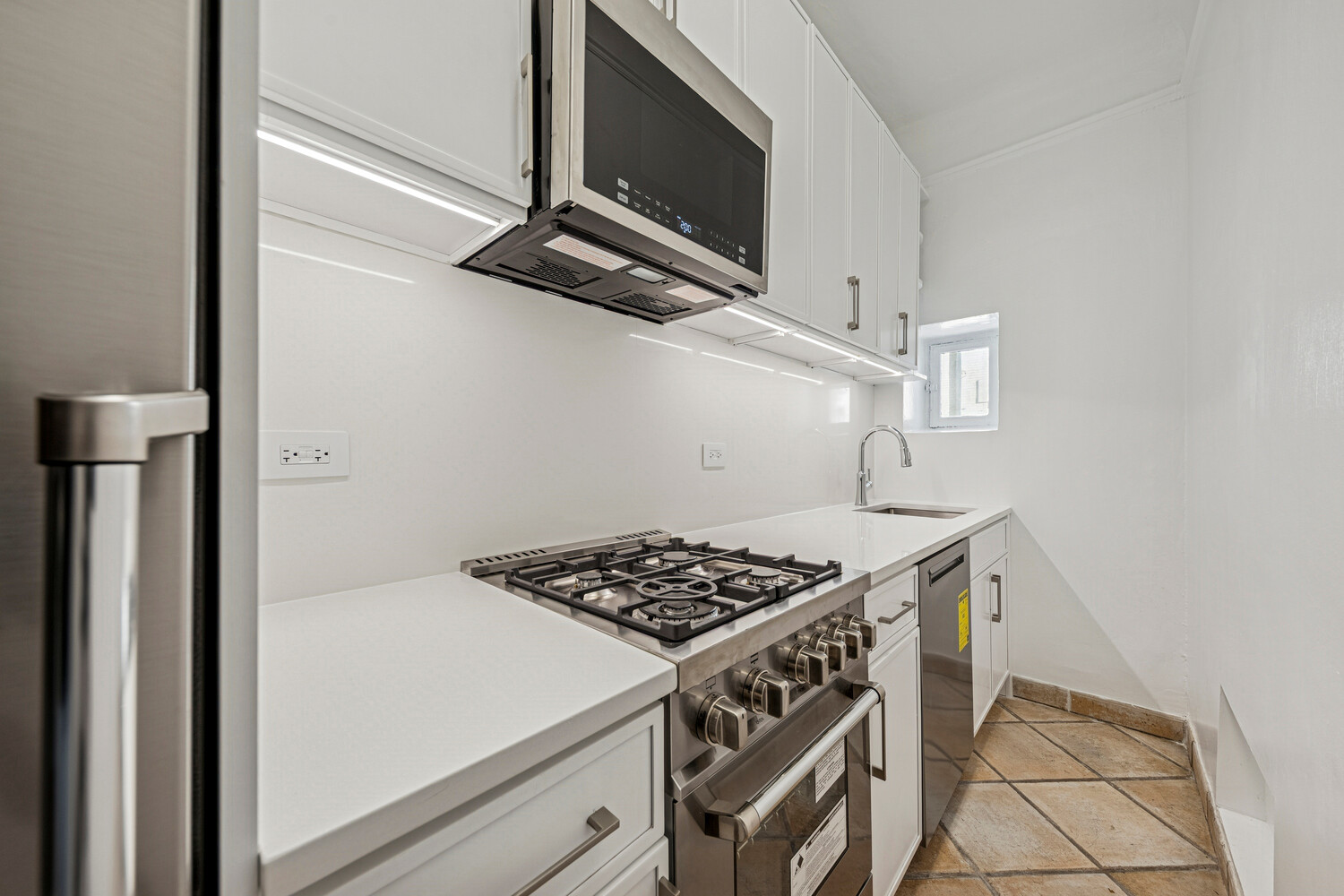 2109 Broadway, Unit 979 Manhattan, NY 10023 - Photo 8 of 20