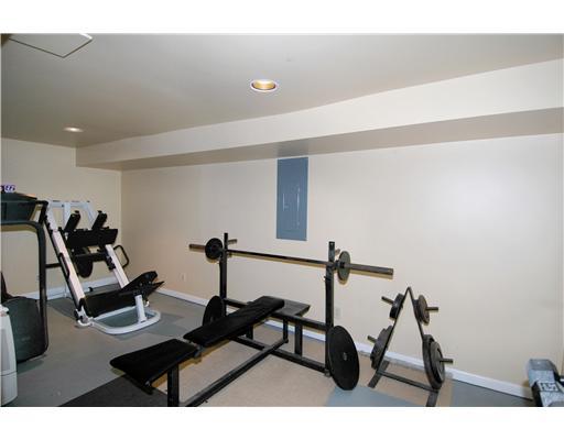100 Oakhurst Road Pittsburgh, PA 15215 - Photo 14 of 17 Den/Family/Great Room.