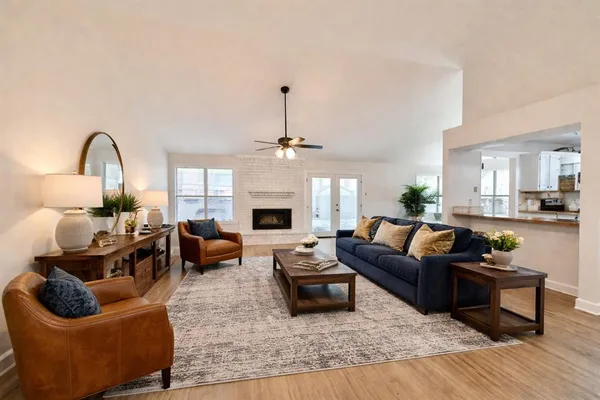 $2,500 | 2122 Citation Drive, Arlington, TX 76017