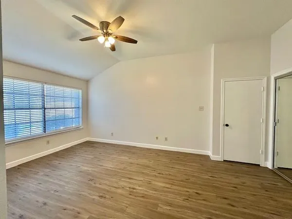 $2,500 | 2122 Citation Drive, Arlington, TX 76017
