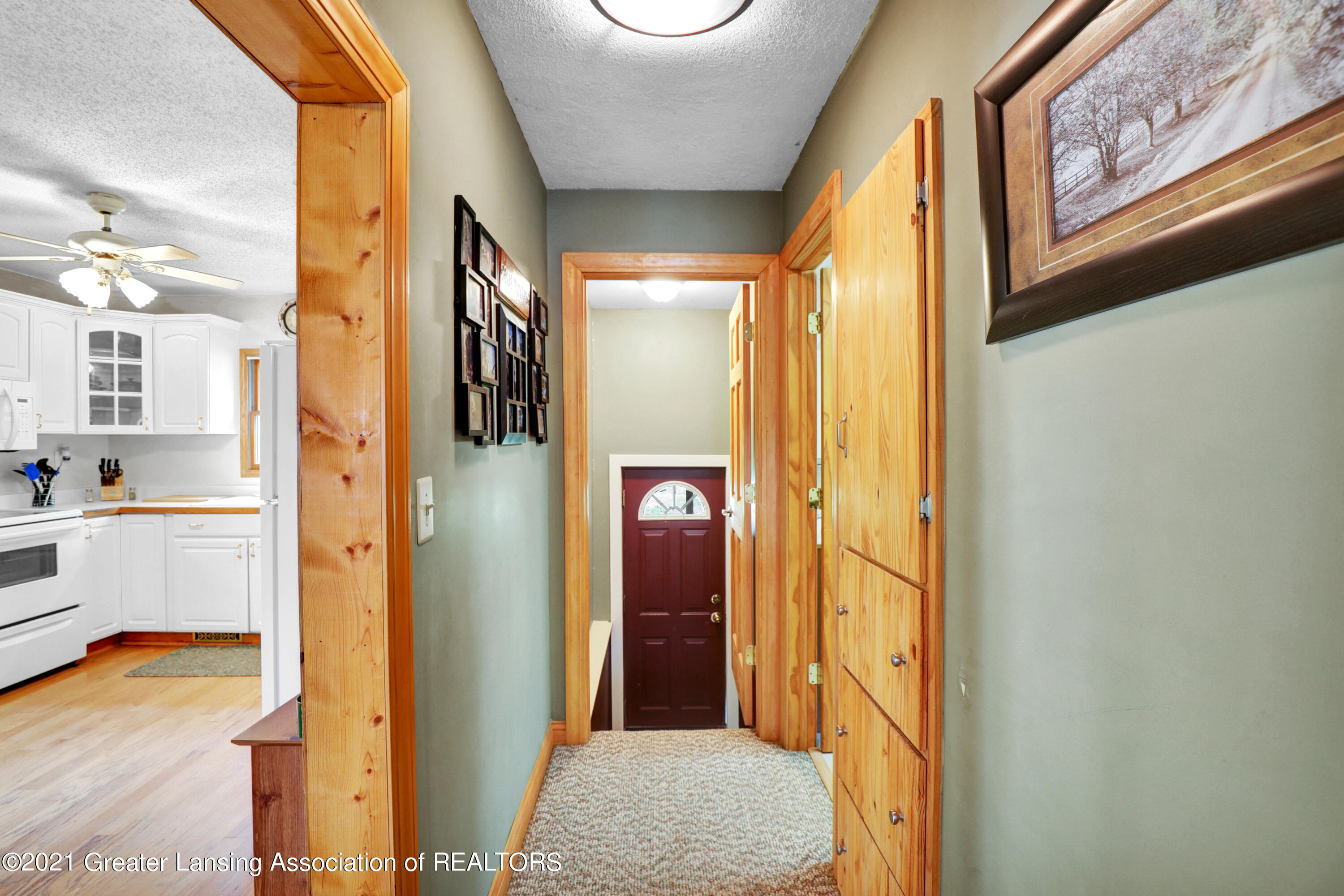 6823 Cooper Road Lansing, MI 48911 - Photo 16 of 30 9I3A9148