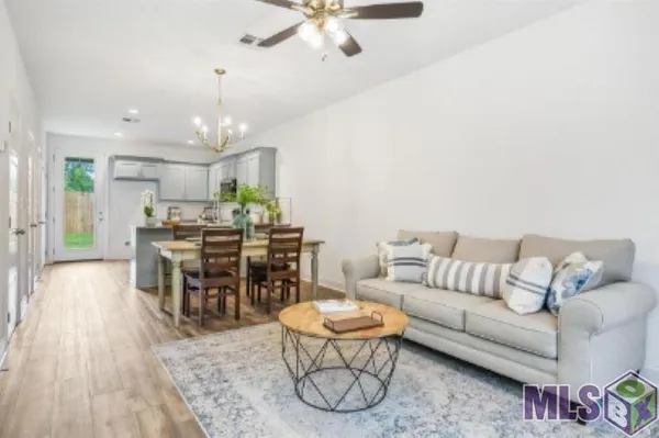 $1,400 | 35980 Cane Market Road, Unit 4D, Denham Springs, LA 70706