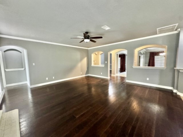 14865 Lisa Lane Beaumont, TX 77713 - Photo 6 of 42 Gallery Image 6