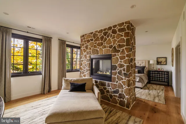 $3,999,999 | 27 West Mechanic Street, New Hope, PA 18938