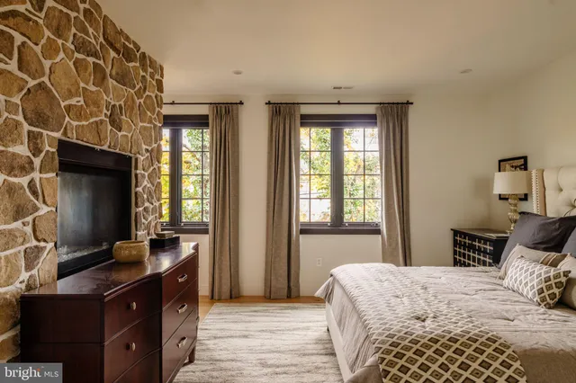 $3,999,999 | 27 West Mechanic Street, New Hope, PA 18938