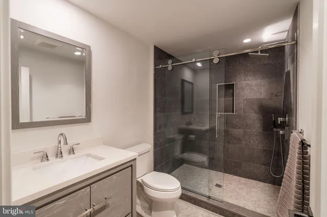 $3,999,999 | 27 West Mechanic Street, New Hope, PA 18938