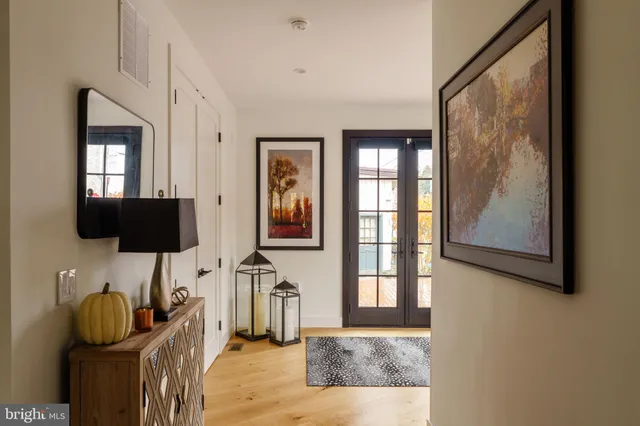 $3,999,999 | 27 West Mechanic Street, New Hope, PA 18938