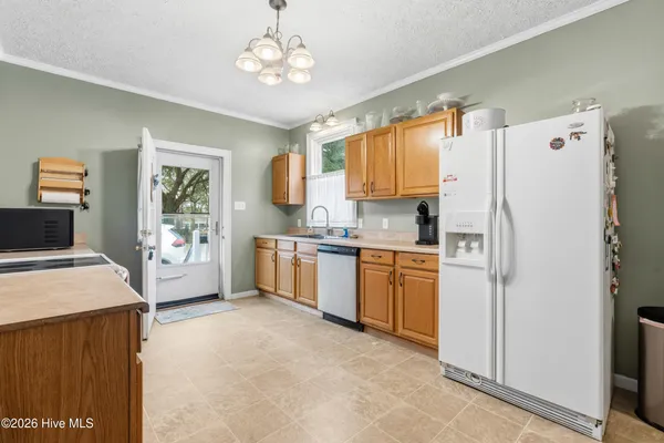 $279,900 | 207 Oak Avenue, Hamlet, NC 28345