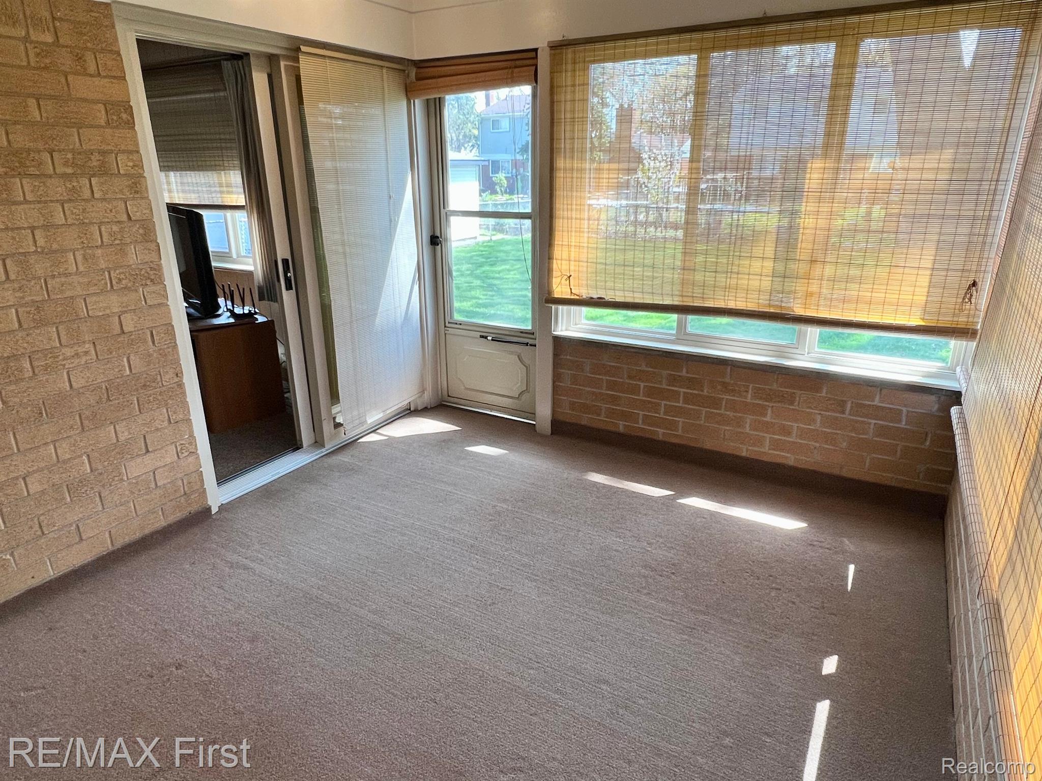 2336 Common Road Warren, MI 48092 - Photo 7 of 25 Gallery Image 7