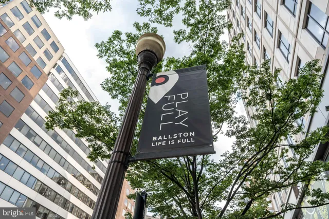 $2,500 | 1001 North Randolph Street, Unit 212, Arlington, VA 22201