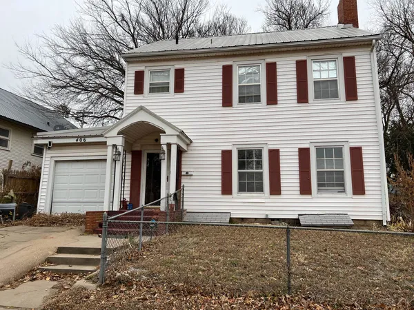 $79,900 | 406 South 3rd Street, Arkansas City, KS 67005