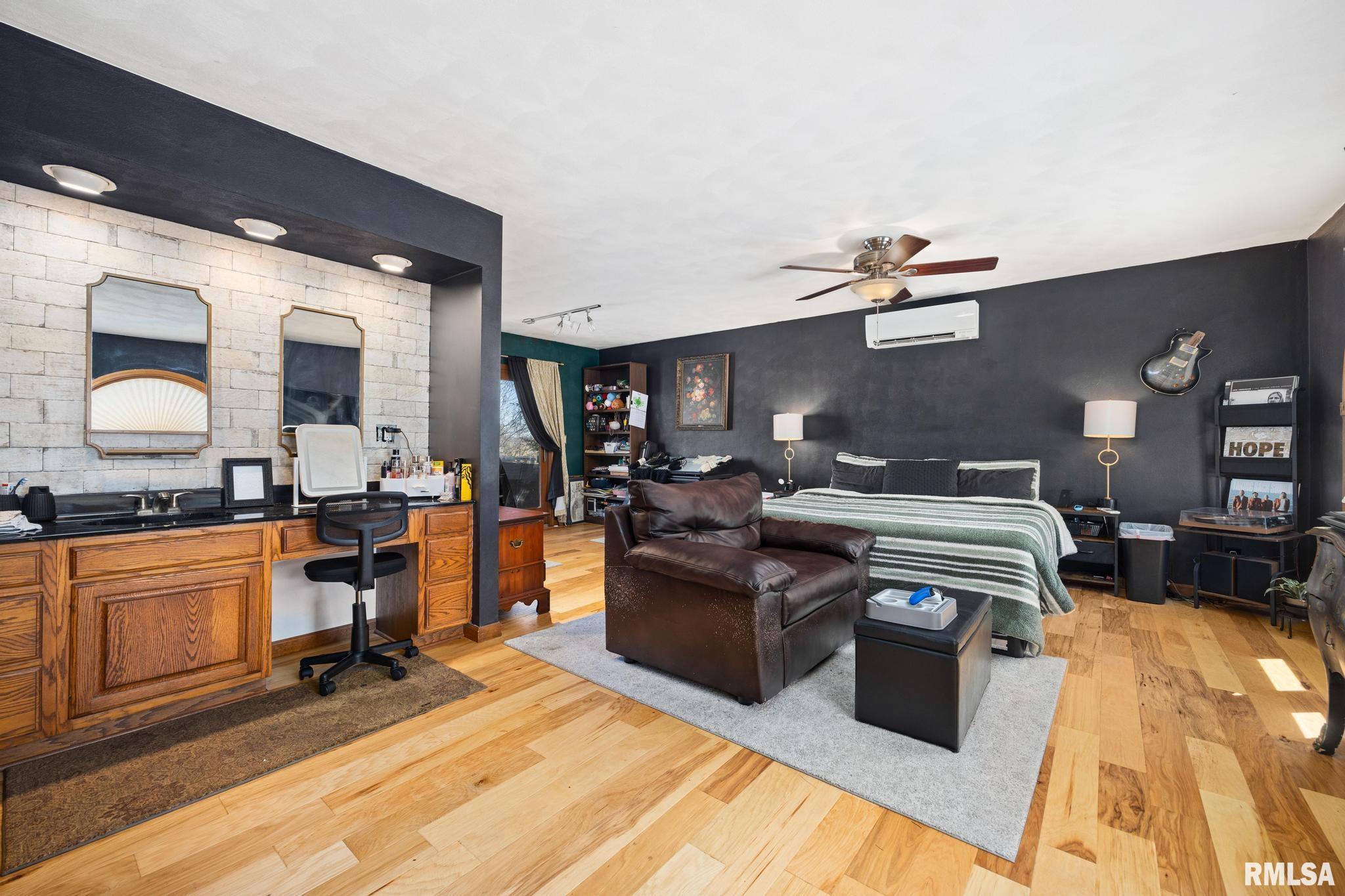 4304 South Arn Court Mapleton, IL 61547 - Photo 17 of 40