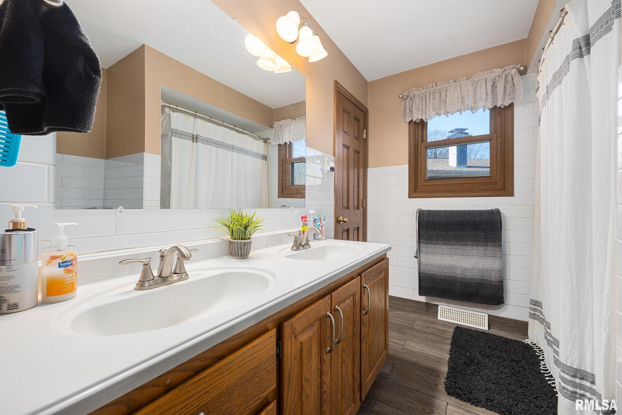 4304 South Arn Court Mapleton, IL 61547 - Photo 23 of 40