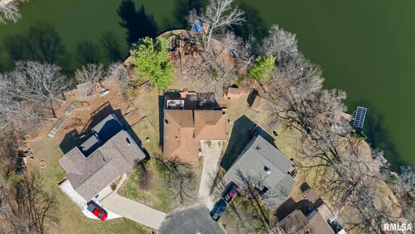 $269,990 | 4304 South Arn Court, Mapleton, IL 61547