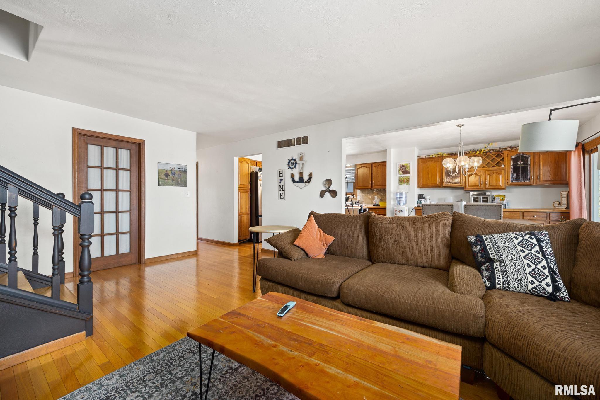 4304 South Arn Court Mapleton, IL 61547 - Photo 10 of 40