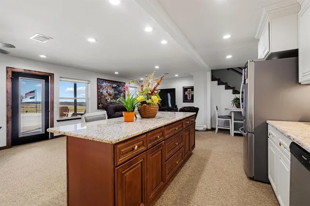 $450,000 | 4211 Farm To Market Road 897, Dodd City, TX 75438