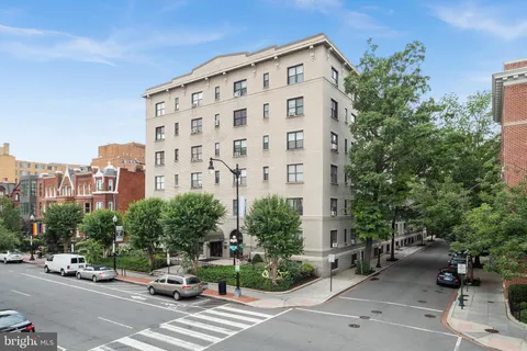 $200,000 | 1514 17th Street Northwest, Unit B4, Washington, DC 20036